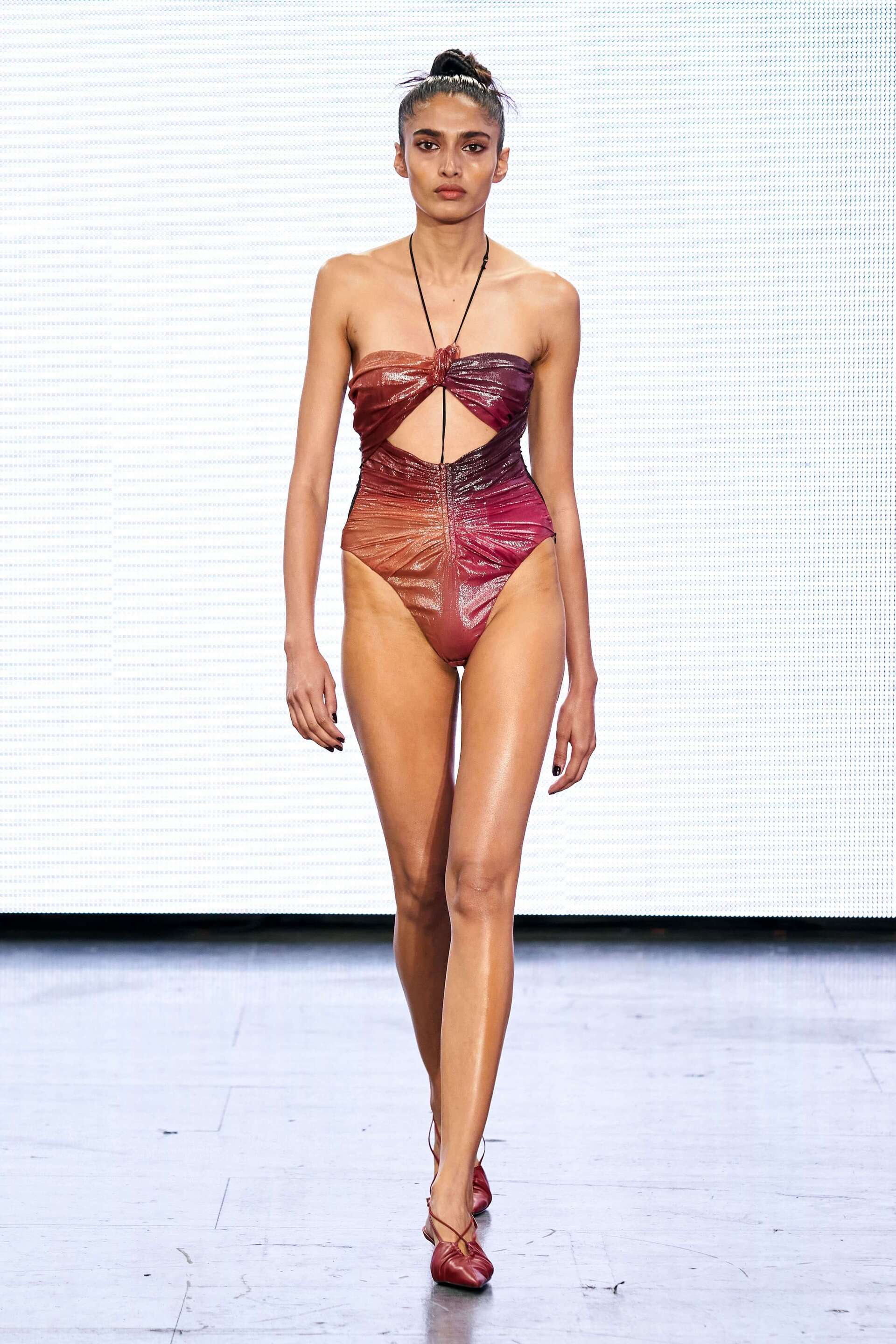 SS22 Collection – Nensi Dojaka Shop