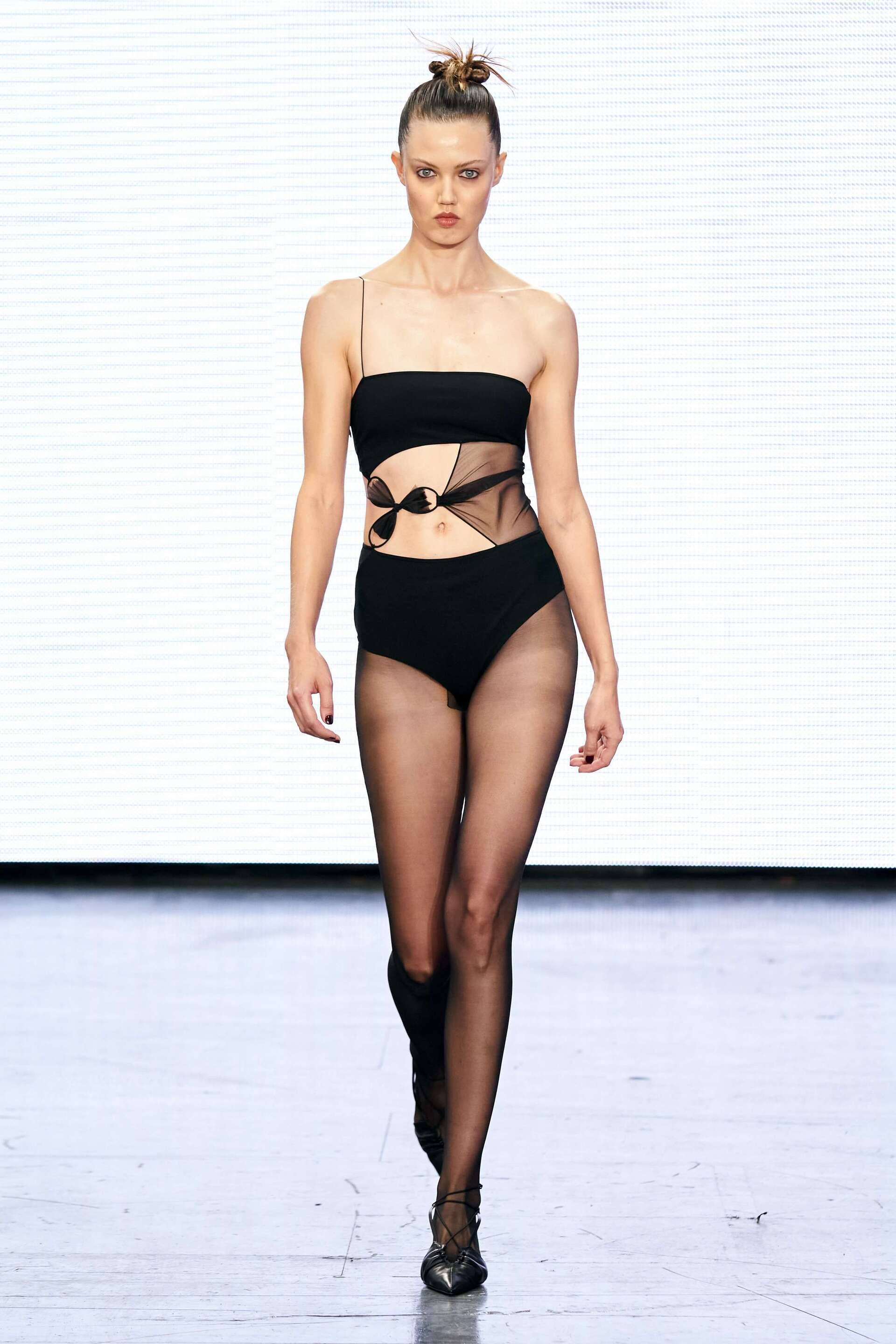 SS22 Collection – Nensi Dojaka Shop